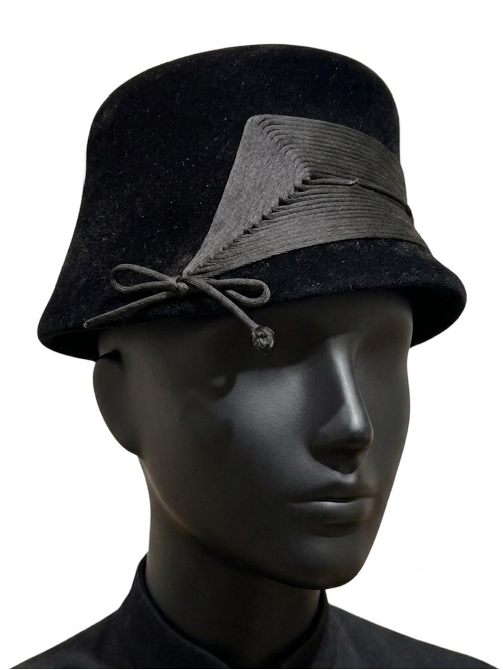 VTG Lisette Frank R. Jelleff Black French Body Union Made Hat